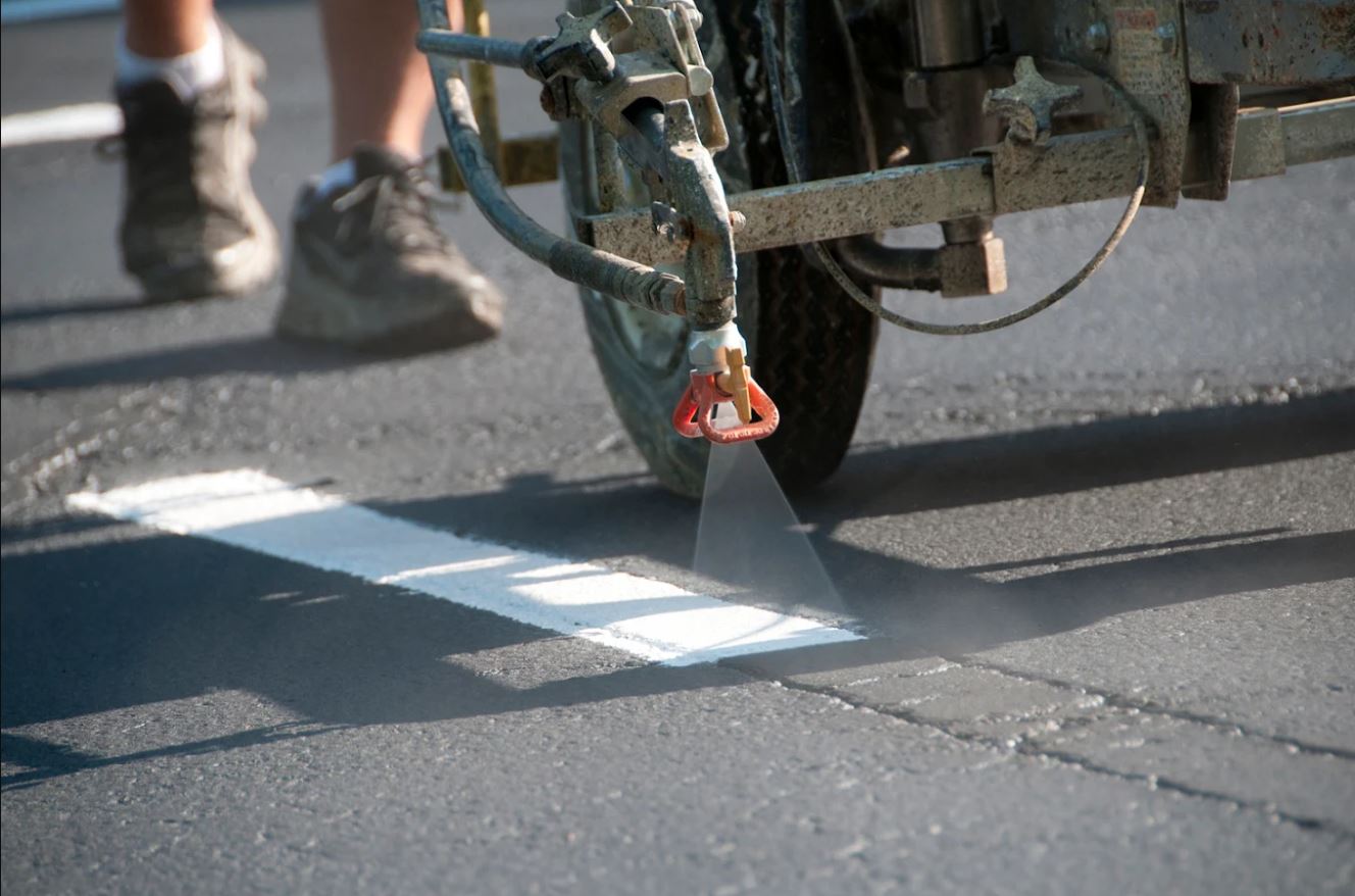 Precision striping rig